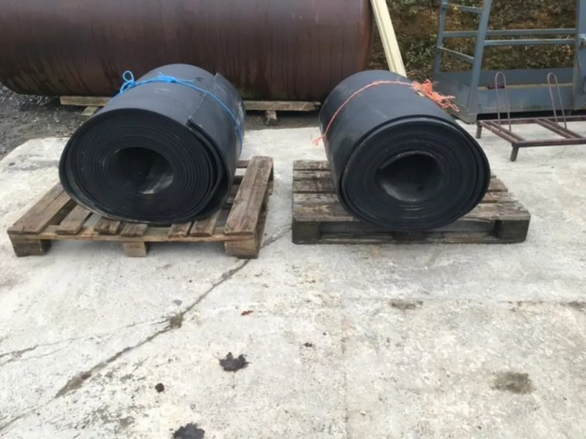 USED BELTING. HEAVY DUTY PANELS RSJ STEEL. - Image 3