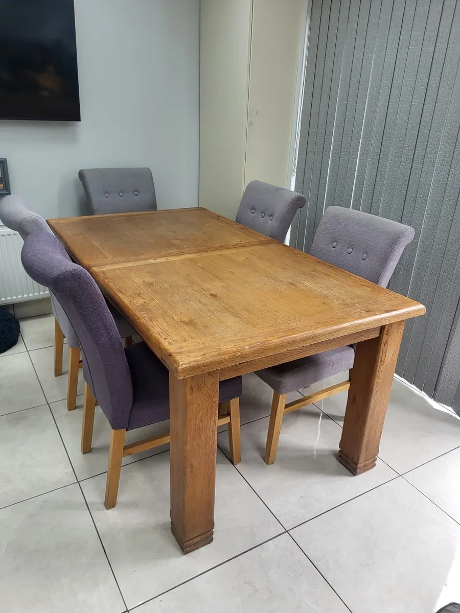 Table & Chairs - Image 1