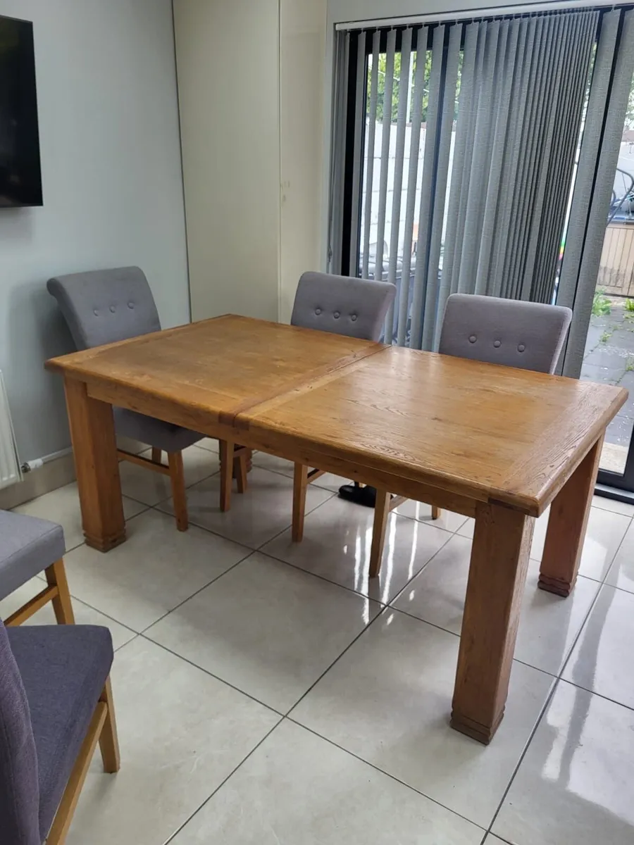 Table & Chairs - Image 2