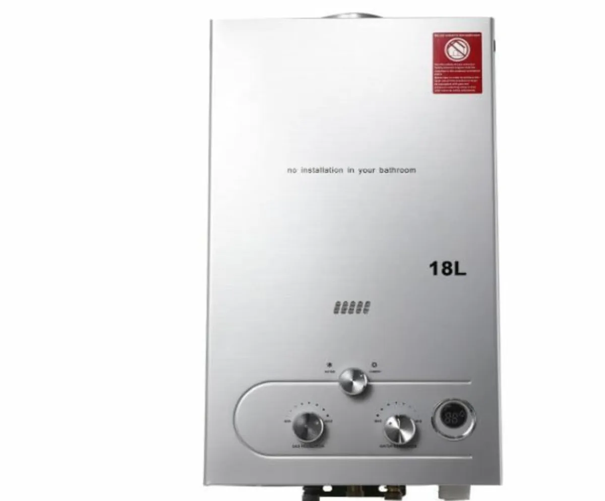 Tankless Gas Water Heater, 18L Outdoor - Image 1