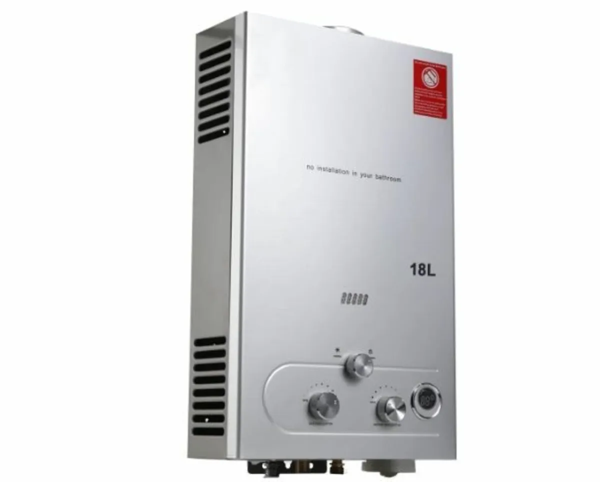 Tankless Gas Water Heater, 18L Outdoor - Image 3