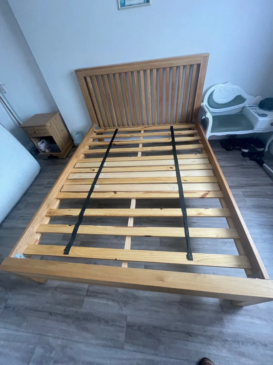 Bed frame - Image 2