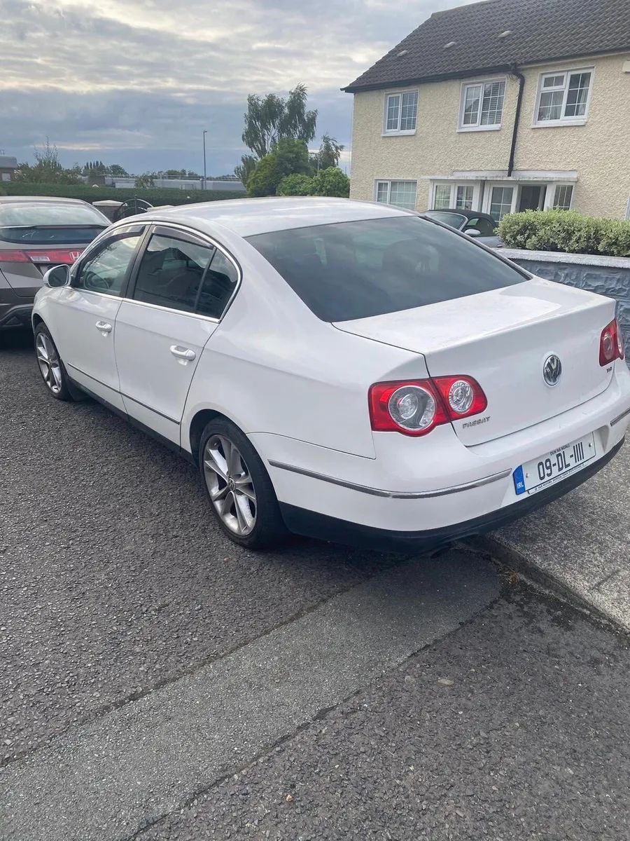 Volkswagen Passat B6 *HighLine* - Image 1