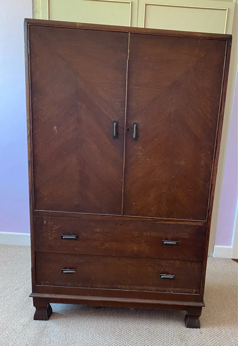 Vintage wooden cabinet - Image 1