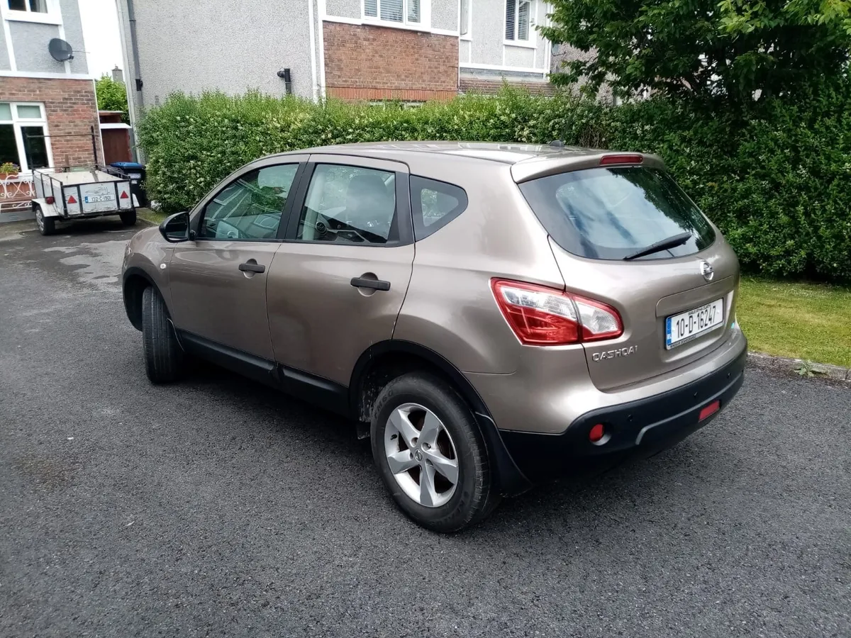 Nissan Qashqai 2010 - Image 3