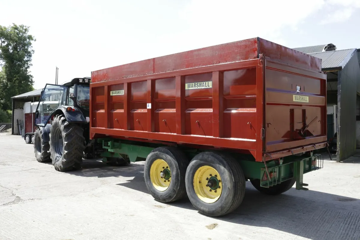 grain trailer - Image 2