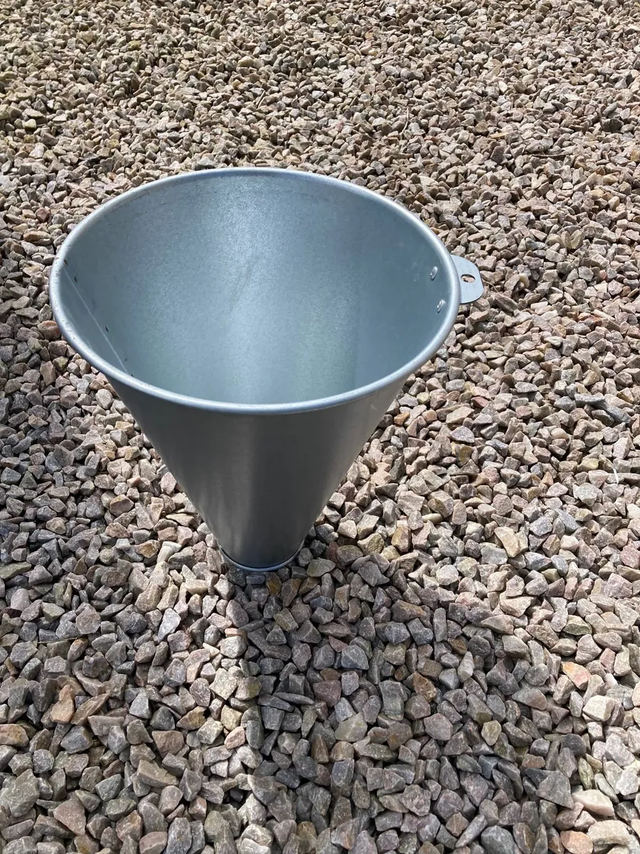 Galvanized steel Poultry Cone - Image 1