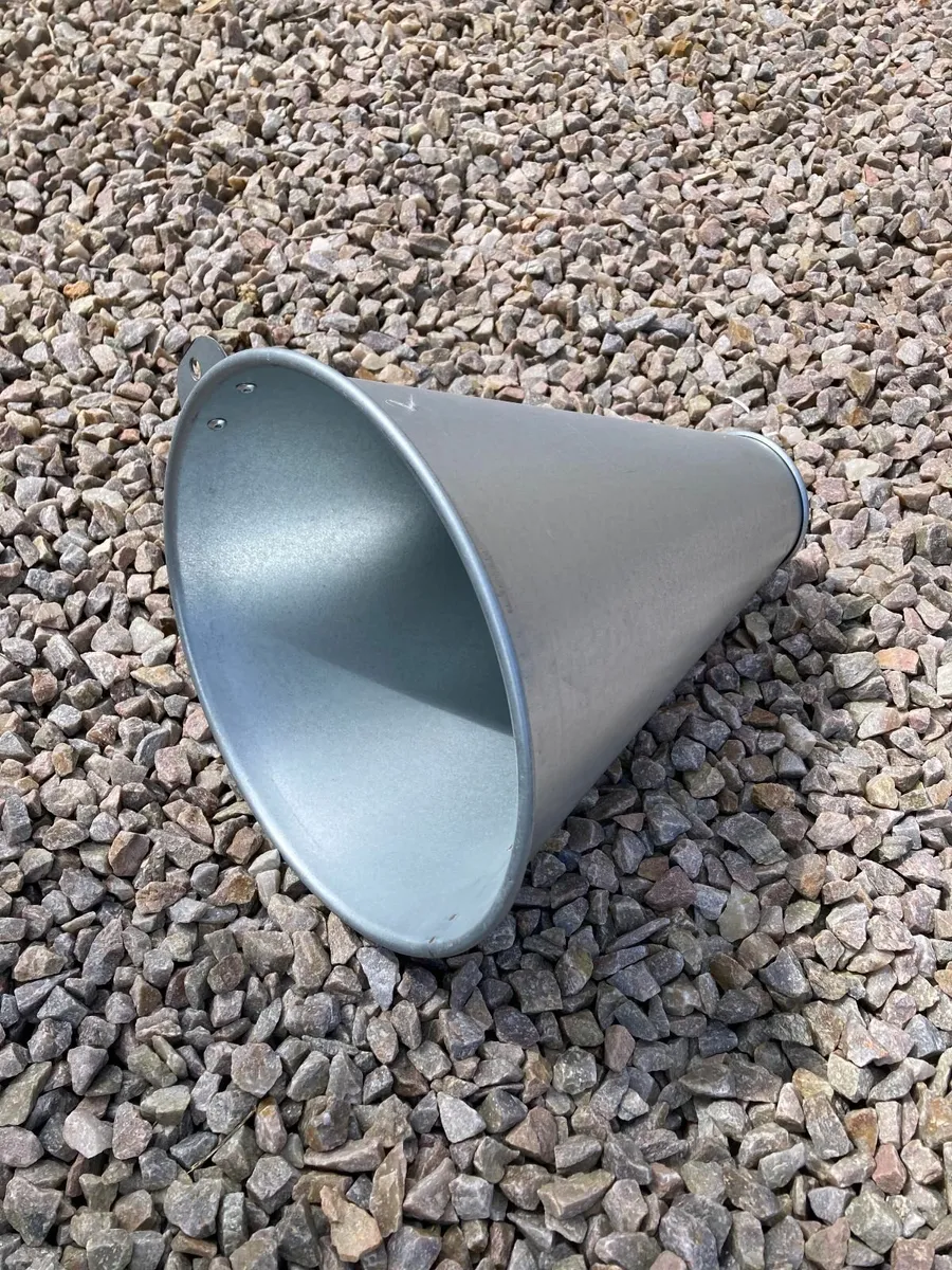 Galvanized steel Poultry Cone - Image 2