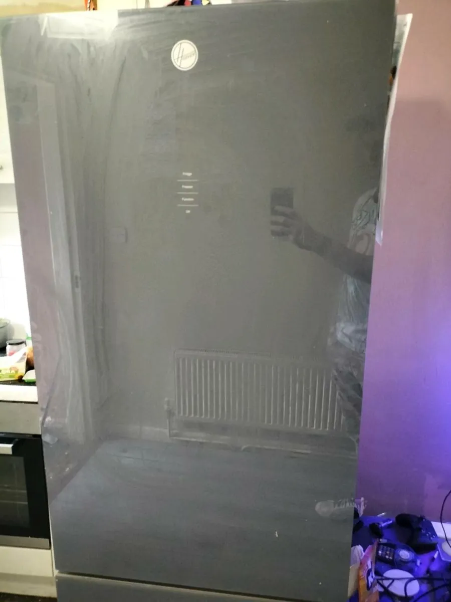 Hoover Fridge Freezer - Image 3