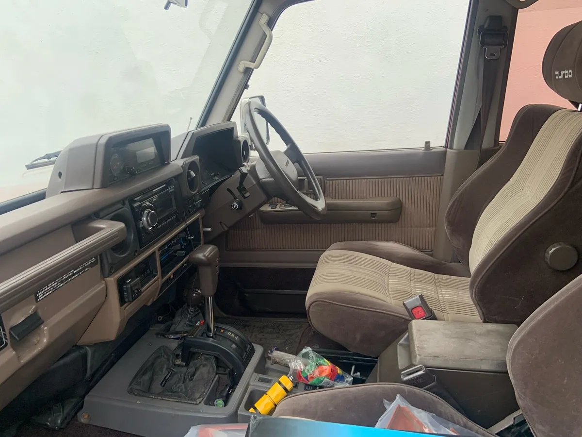 Toyota lj78 - Image 4
