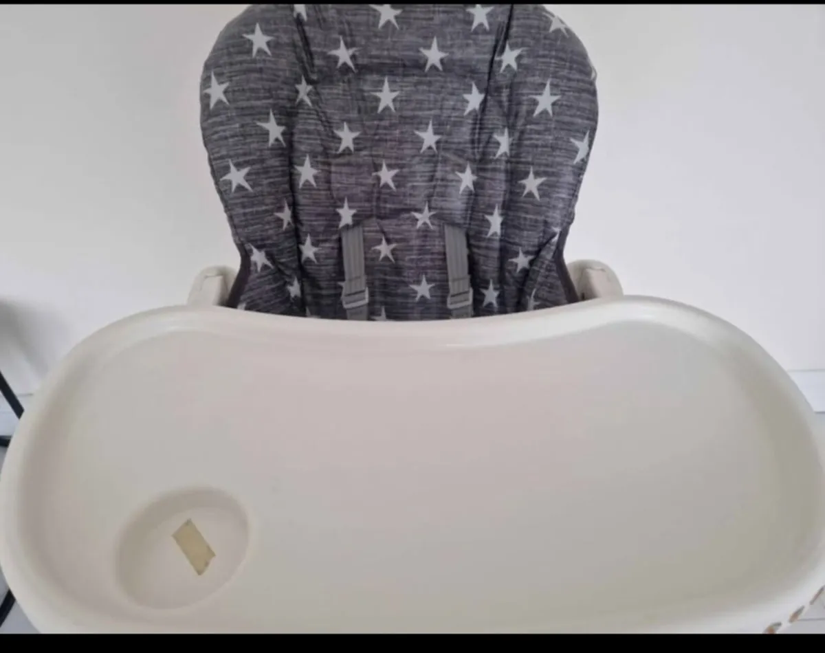 High chair - Image 2