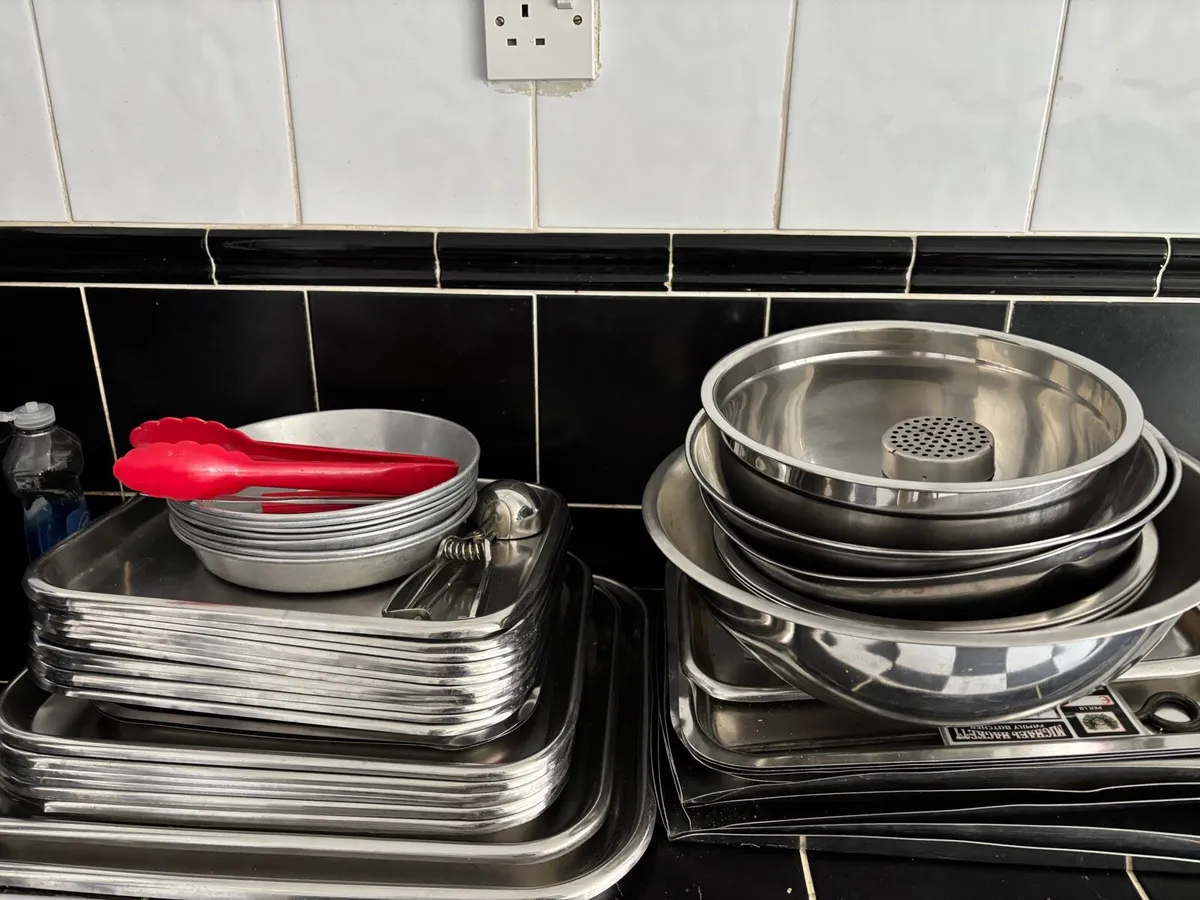 Stainless steel hooks, trays, hand saw, scales etc - Image 1