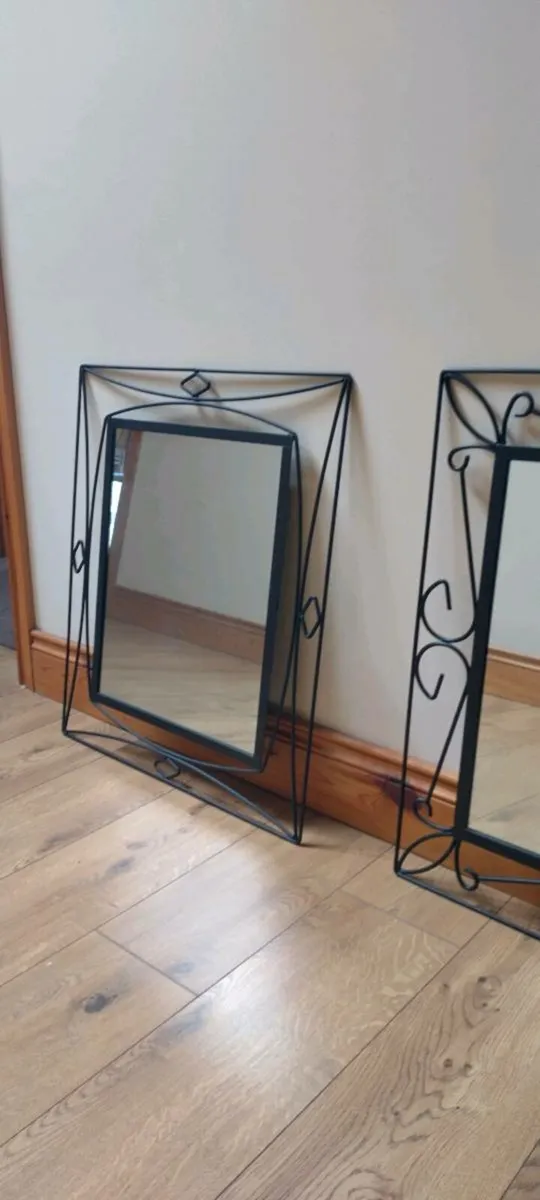 2 x black metal mirrors - Image 2