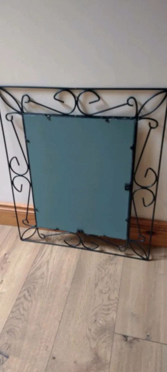 2 x black metal mirrors - Image 4