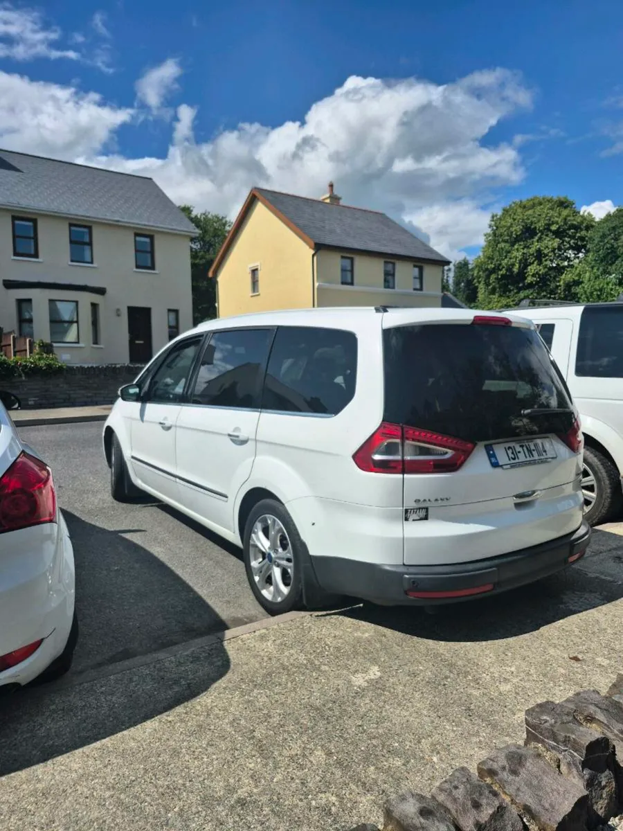 131 Ford Galaxy Titanium X - Image 2