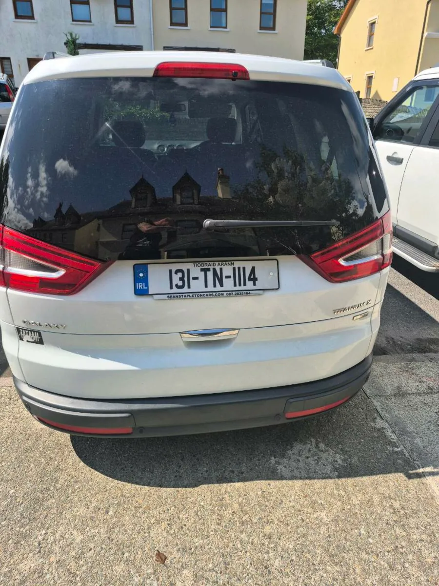 131 Ford Galaxy Titanium X - Image 3