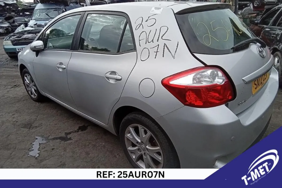 2012 TOYOTA  AURIS BREAKING FOR PARTS - Image 4