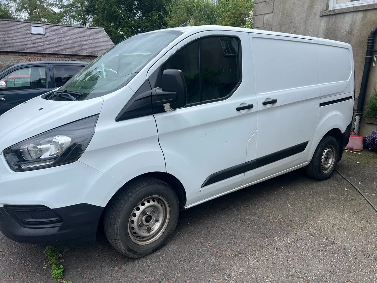 Ford - Image 1