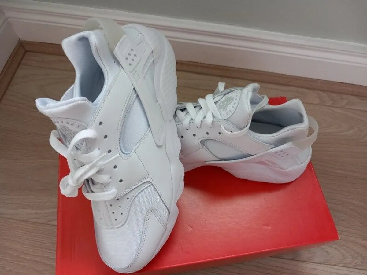 Nike Air Huarache Platinum White Mens UK8.5 - Image 1