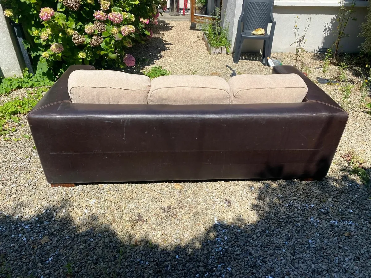 Sofas for sale - Image 4