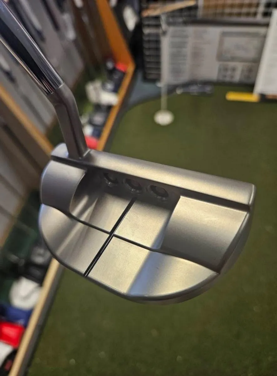 Like New Scotty Cameron Special Select Putter - Image 3