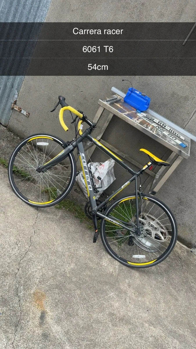 Carrera Road Racing Bicycle - Image 1