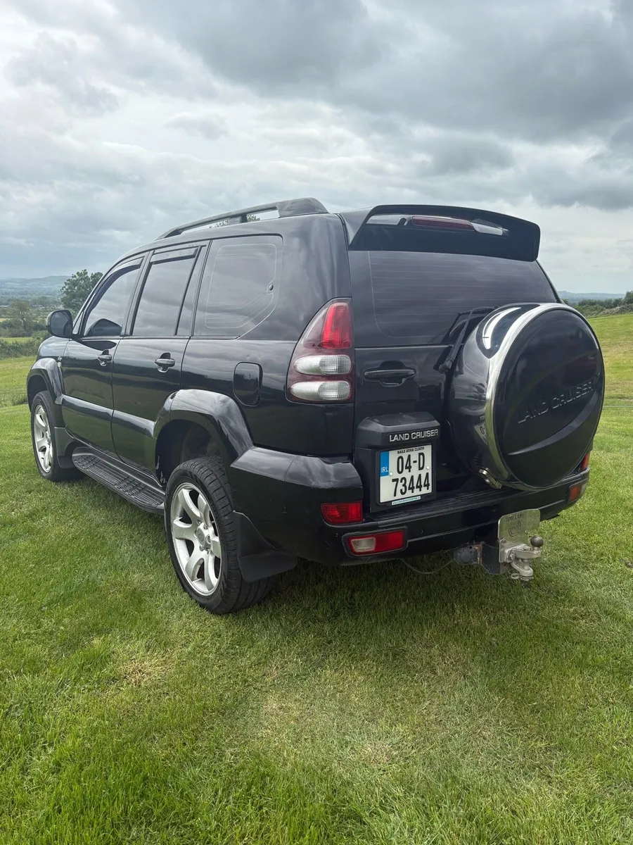 Toyota Land Cruiser - Image 2
