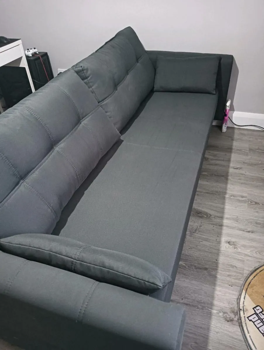 Double bed - Image 2