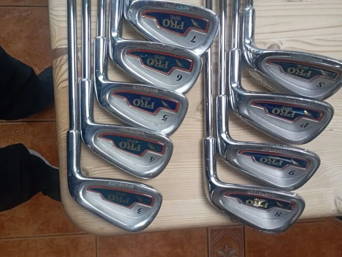Golf Clubs - Image 1