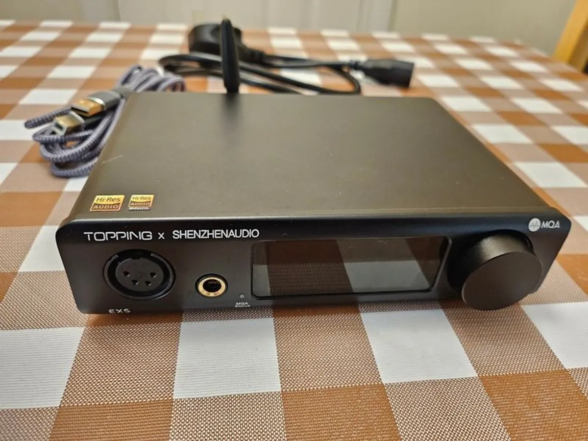 Topping EX5 - DAC and headphone amp - Image 1