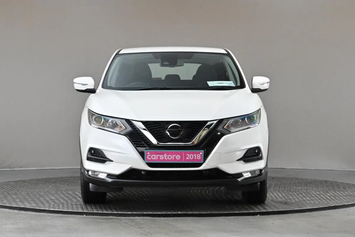 Nissan QASHQAI 1.5 DCI Acenta Premium 6spd  sat N - Image 2