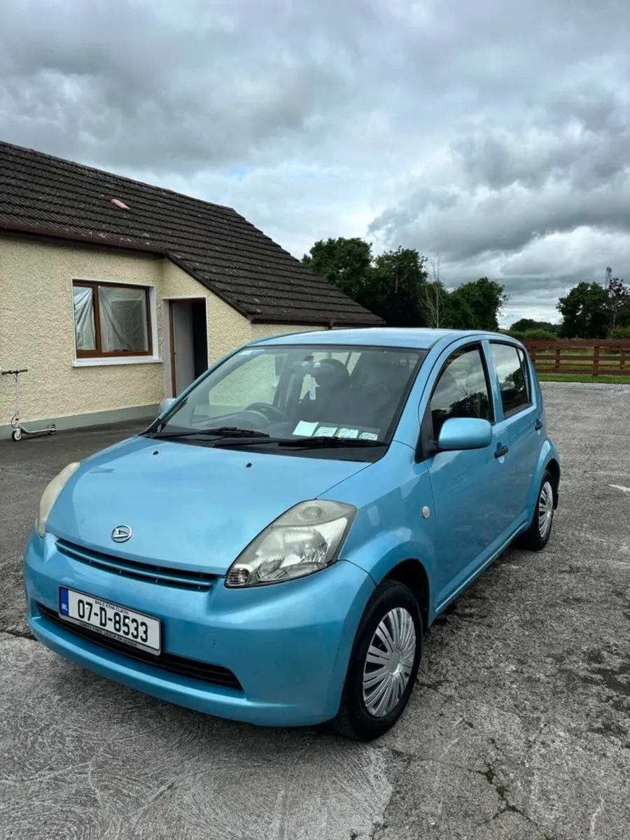 Daihatsu Sirion 2007 - Image 1
