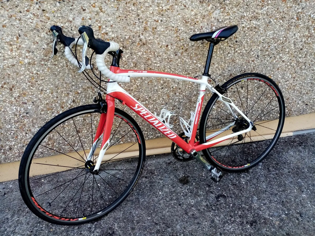 SPECIALIZED ELITE SECTEUR ROAD RACER.... €265 ono. - Image 1