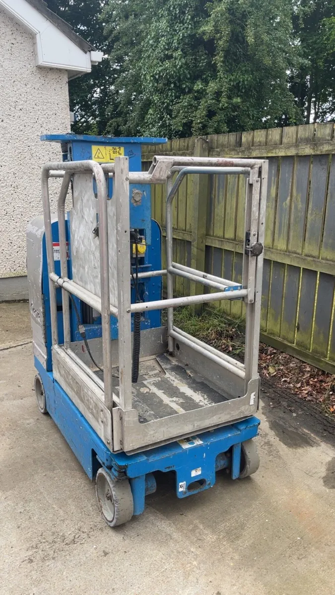 Genie GR15 lift - Image 2