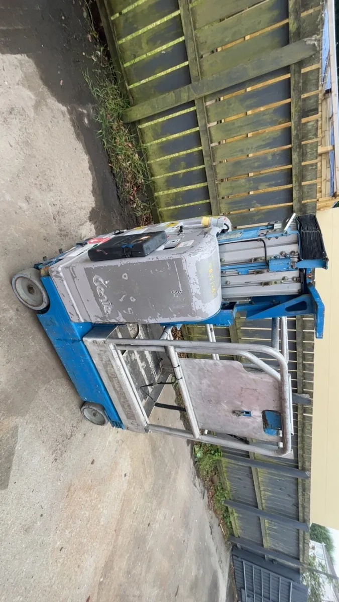 Genie GR15 lift - Image 3