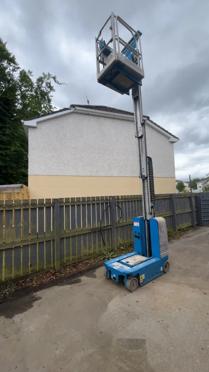 Genie GR15 lift - Image 1