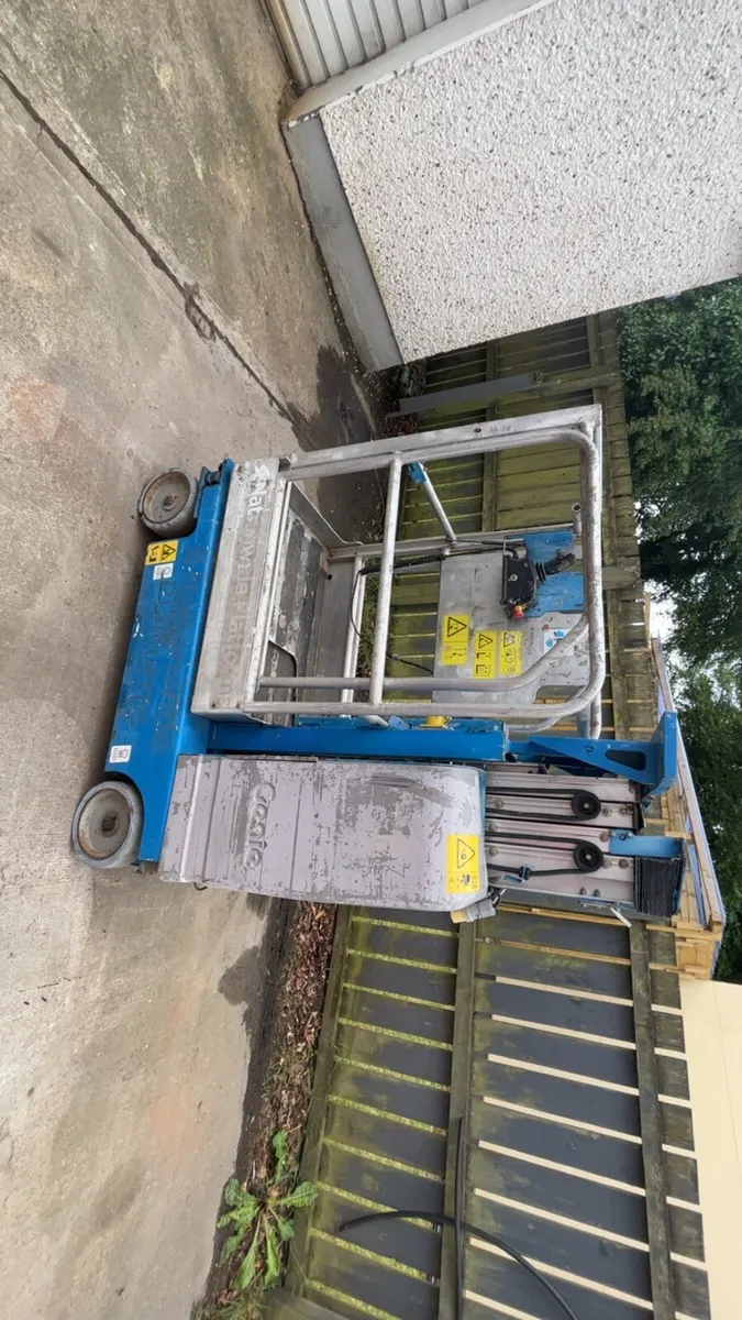 Genie GR15 lift - Image 4