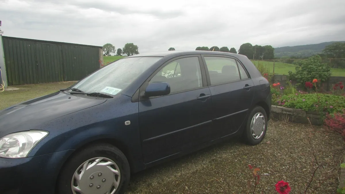 Toyota Corolla 2006 - Image 2