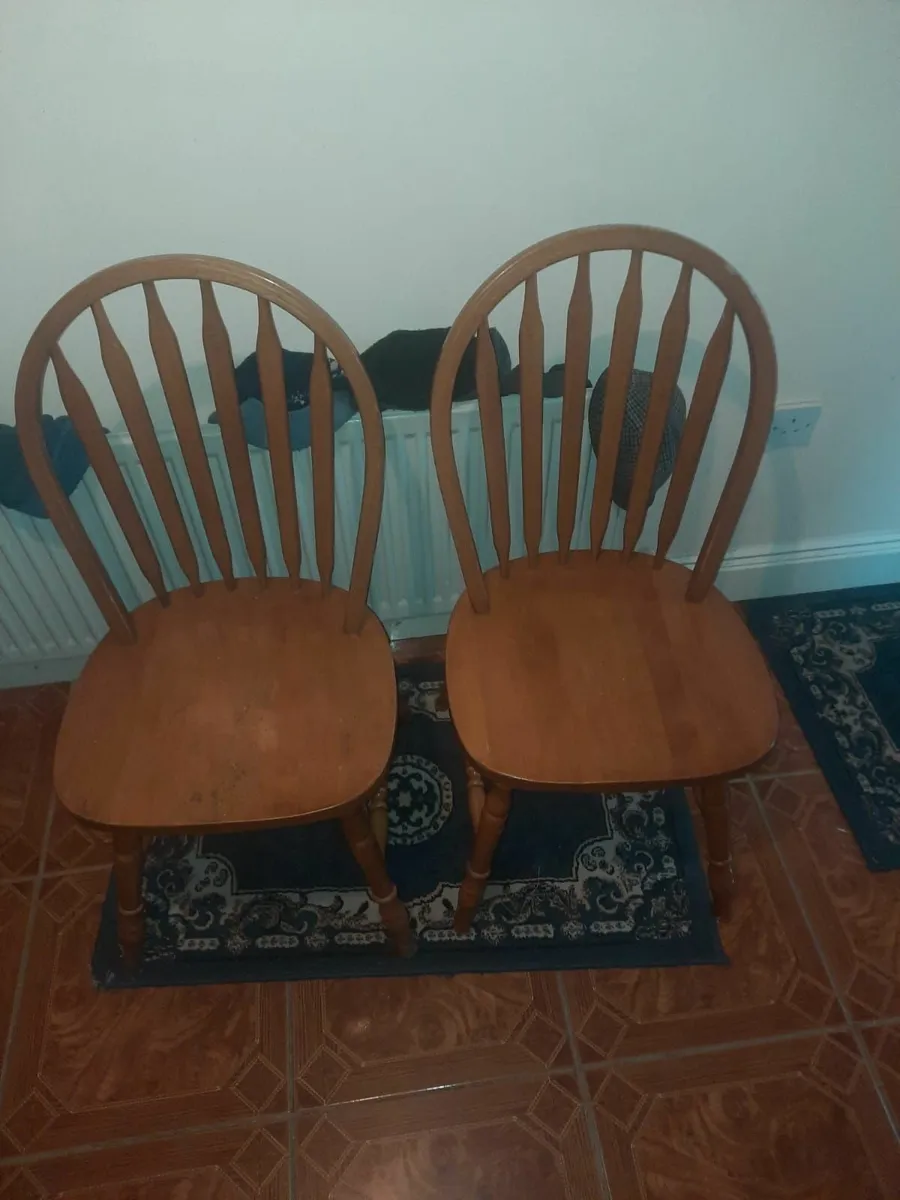 Pair of kitchen chairs - Image 1