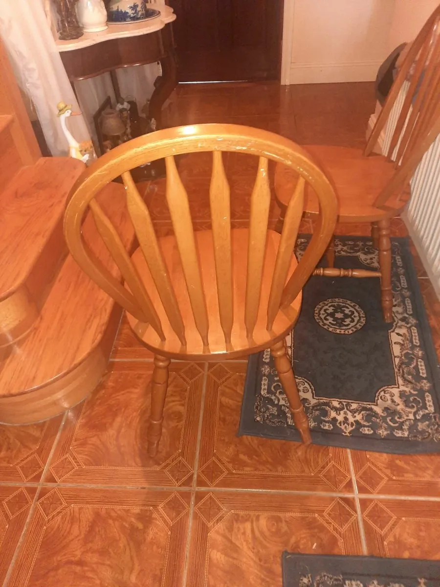 Pair of kitchen chairs - Image 3
