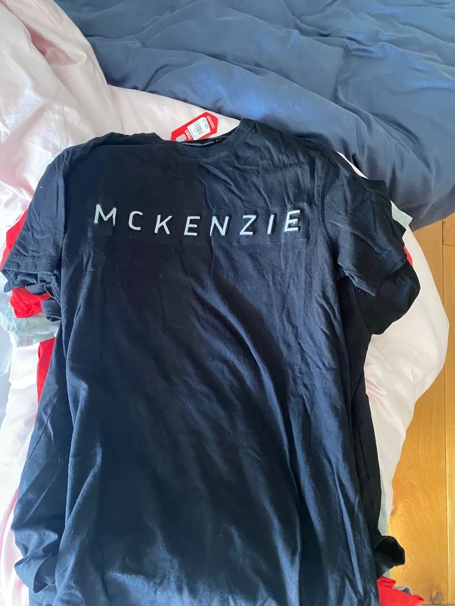 1 mcenzie and 1 status t shirts - Image 2