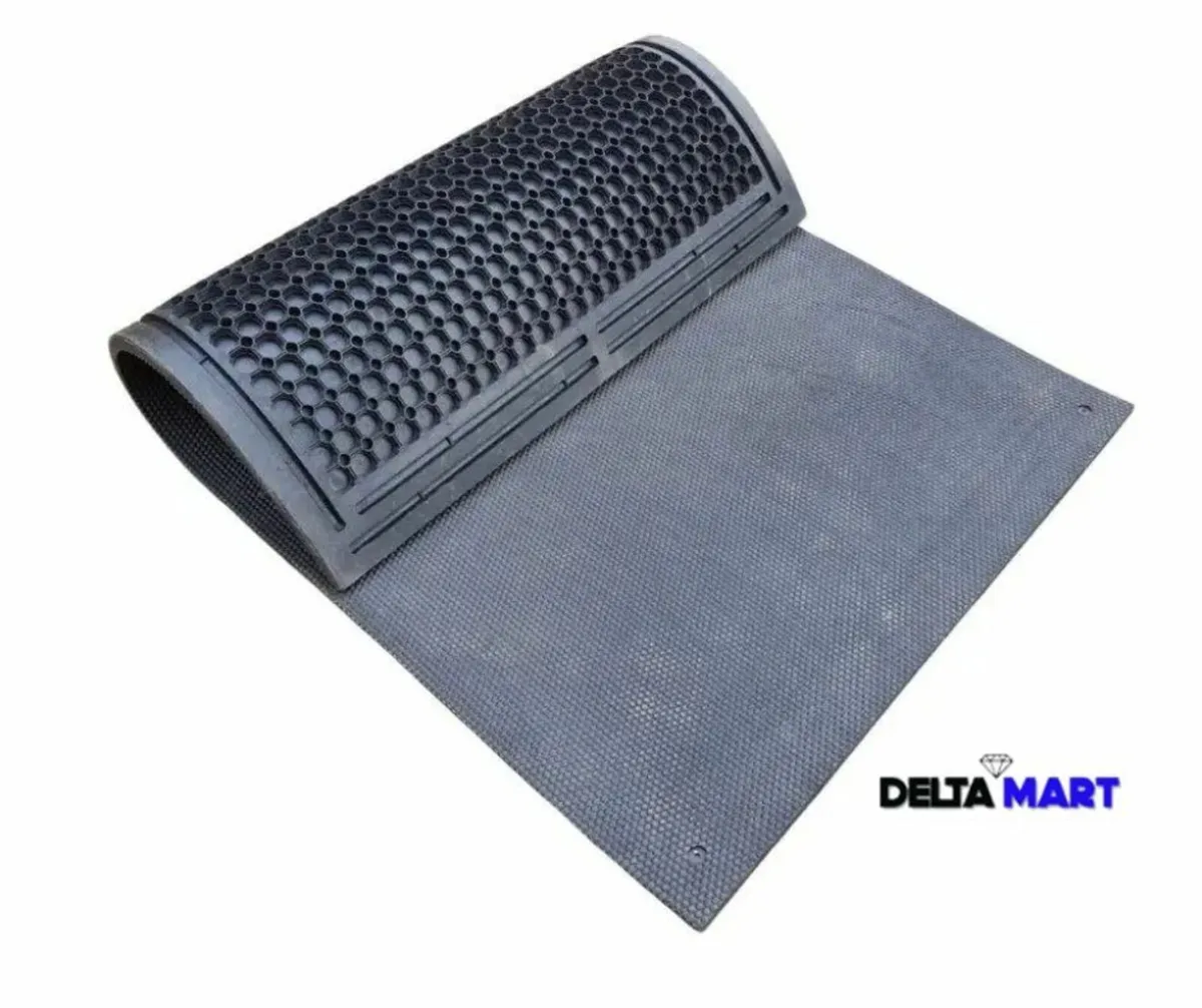 Heavy Duty Cow Mat 25mm Thick 6ft x 3ft 9in - Image 4