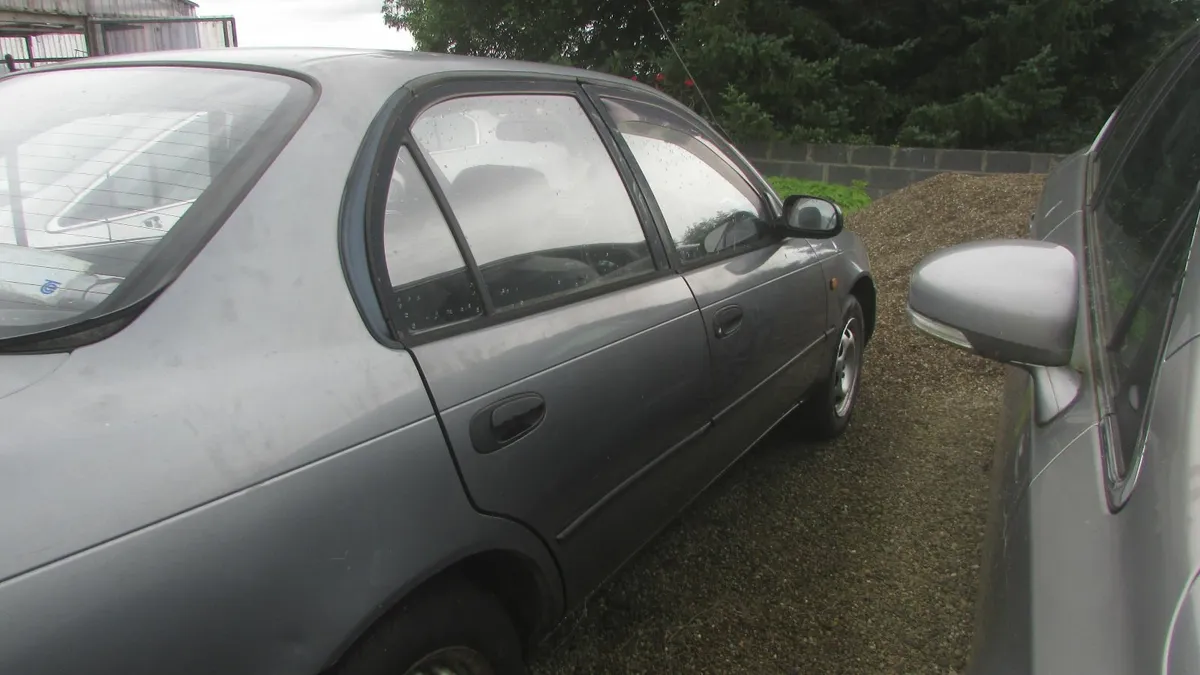 Toyota Corolla 1996 - Image 4