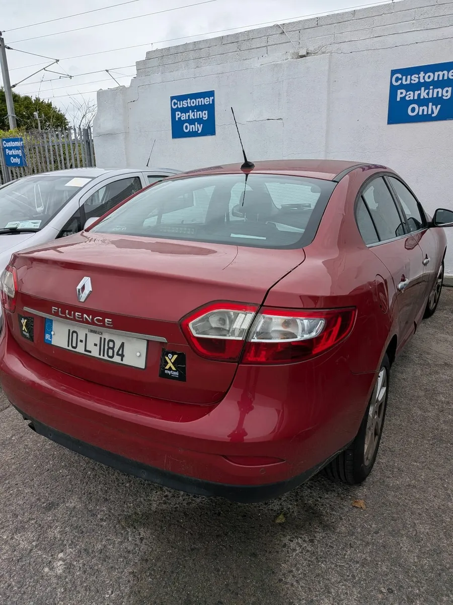 Renault Fluence 2010 - Image 2