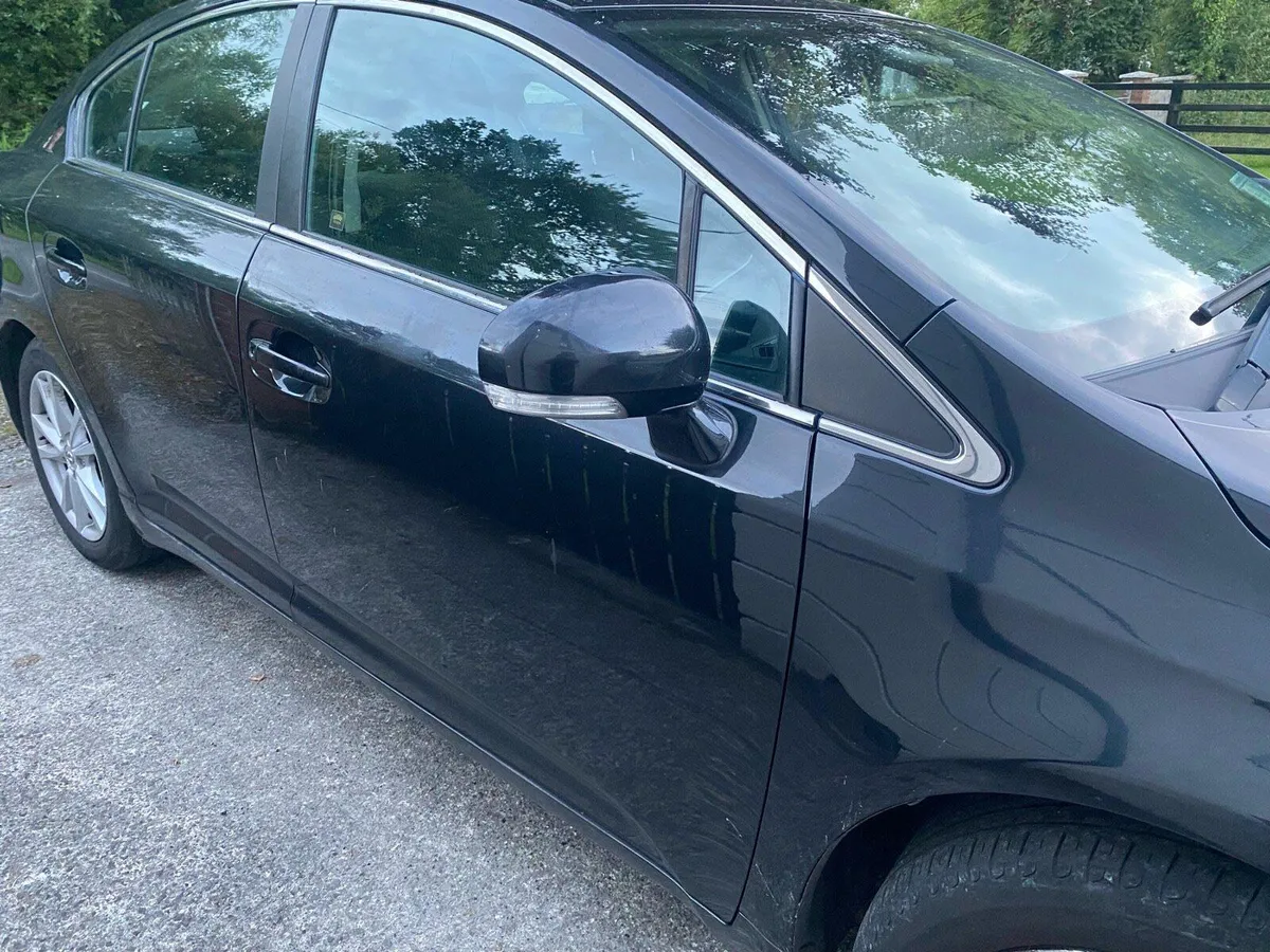 Toyota Avensis D4D - Image 1