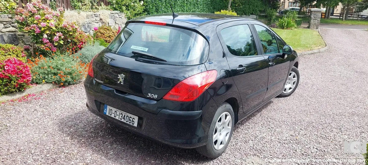 Peugeot 308 2010 - Image 2