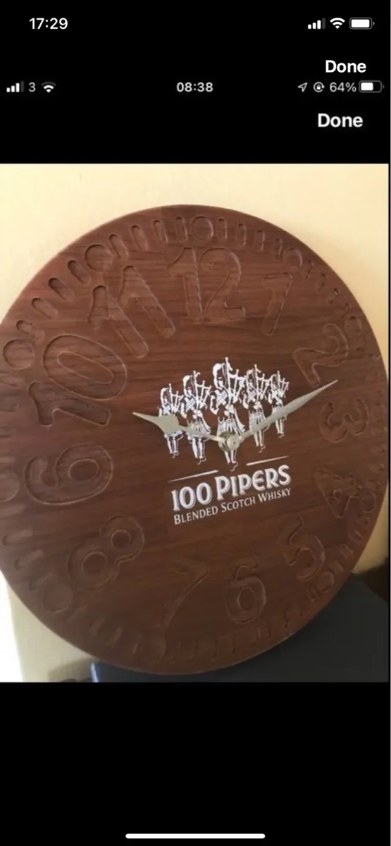 100 Pipers Whisky Bar Wall Clock - Image 3