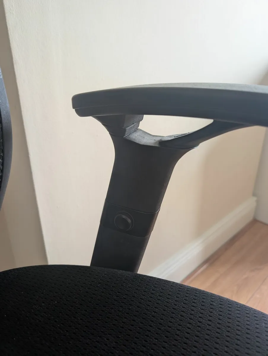 Ergonomic polo office chair - Image 2
