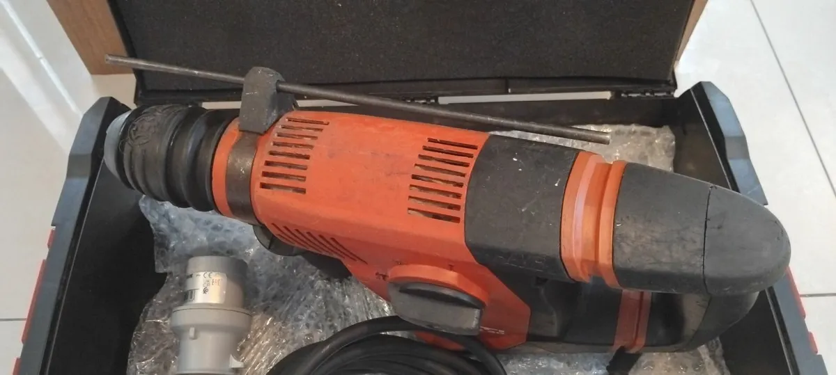 Hilti TE 30-AVR Sds+ 3 Mode 110v - Image 4