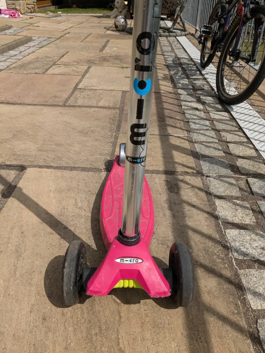 Scooter - Image 2